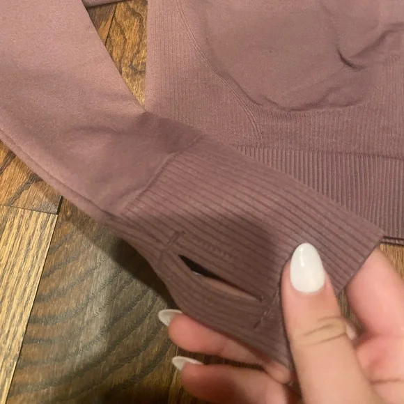 Hotexy Two Piece Workout Set - Picture 10 of 14